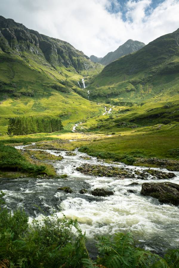 Explore the beauty of the Haut-Giffre Valley